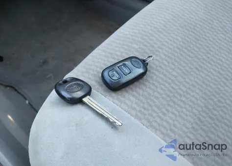 2007 Toyota Corolla Ce/Le/S z USA, uszkodzony, nr VIN 2T1BR30EX7C742465